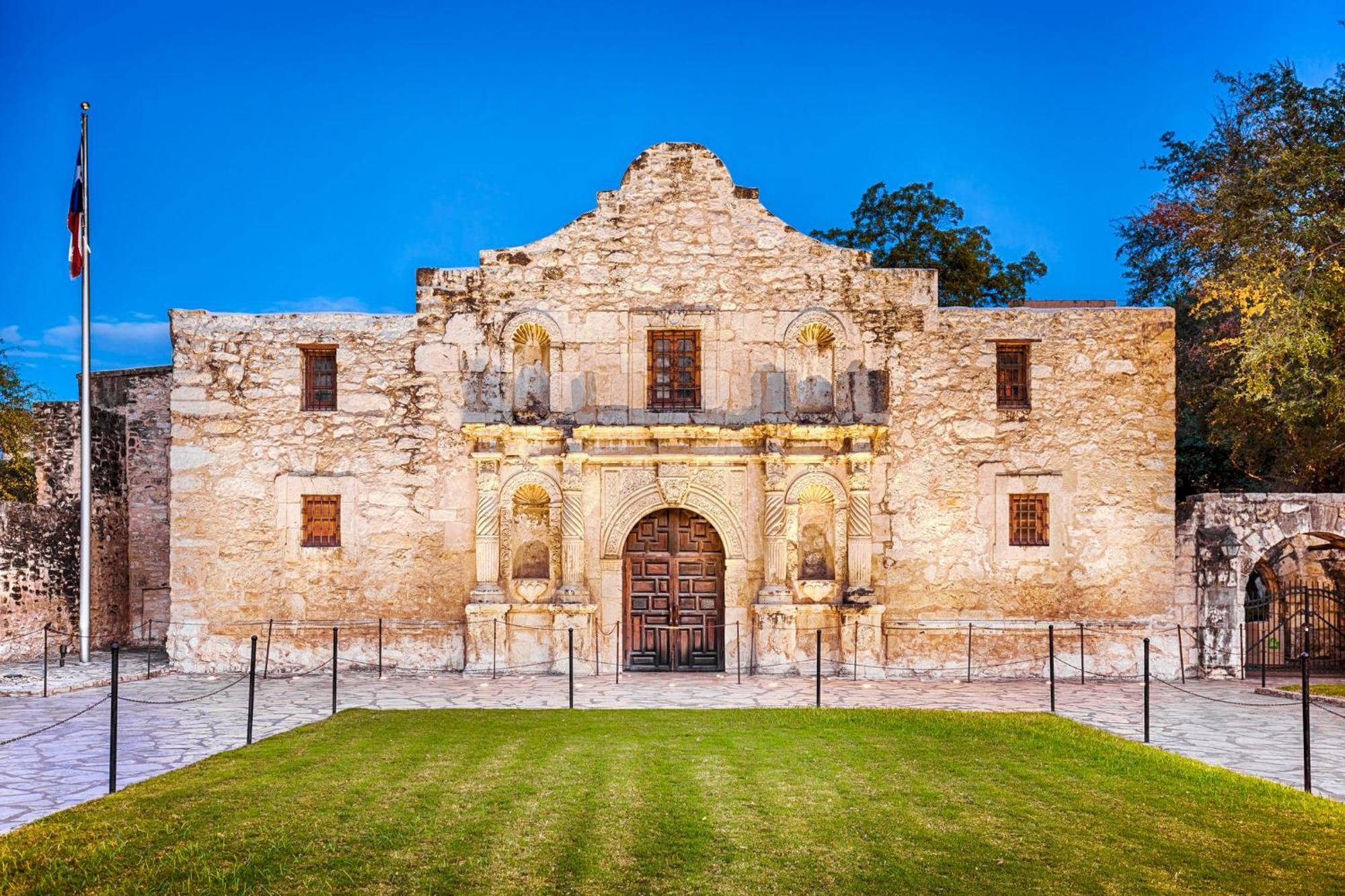 Holiday Inn Express Hotel & Suites San Antonio - Rivercenter Area By Ihg Exteriér fotografie