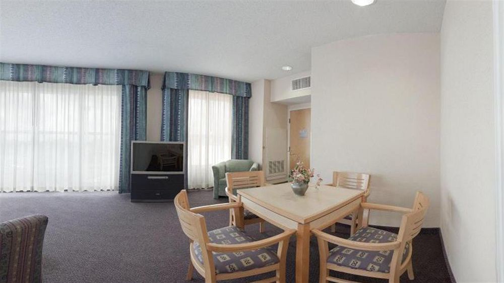 Holiday Inn Express Hotel & Suites San Antonio - Rivercenter Area By Ihg Exteriér fotografie